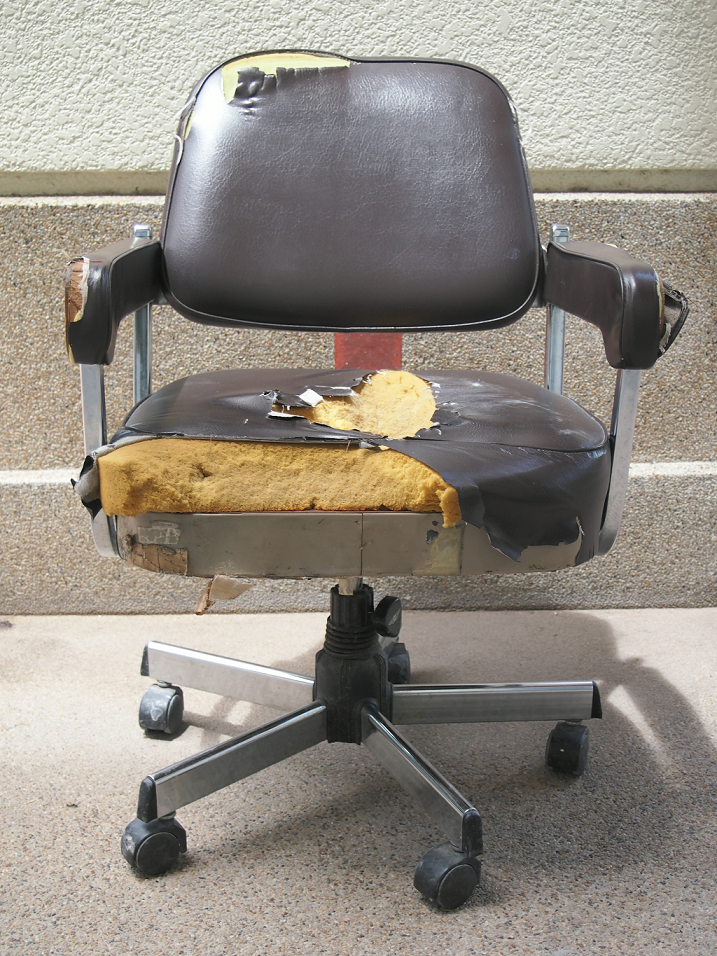 Diy Office Chair Reupholstery Foam, How To Recover A Chair Seat Pad